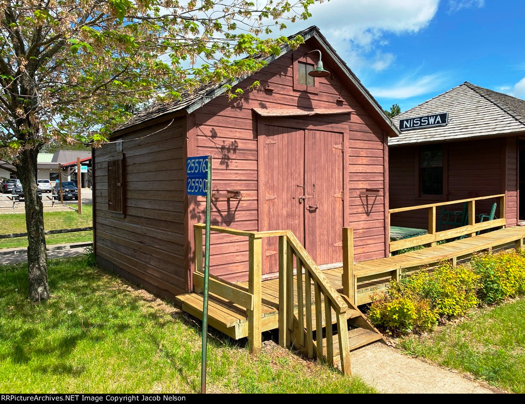 Building next to the depot